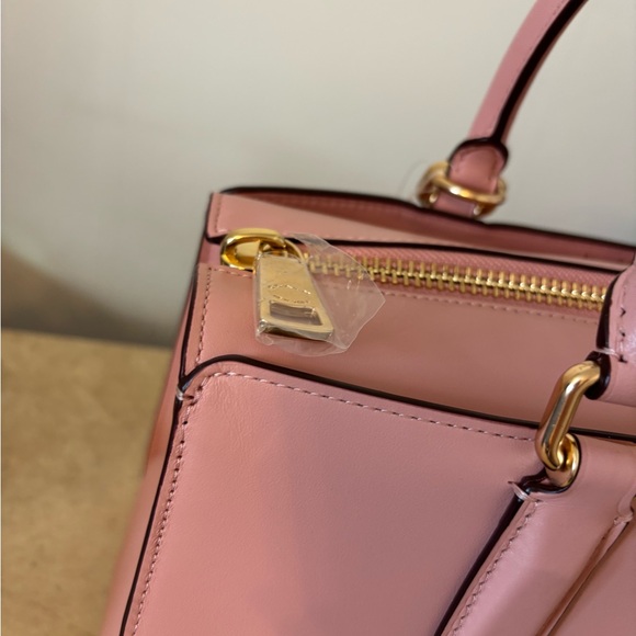 Coach Selena Gomez - Selena Bond Bag - Picture 4 of 13